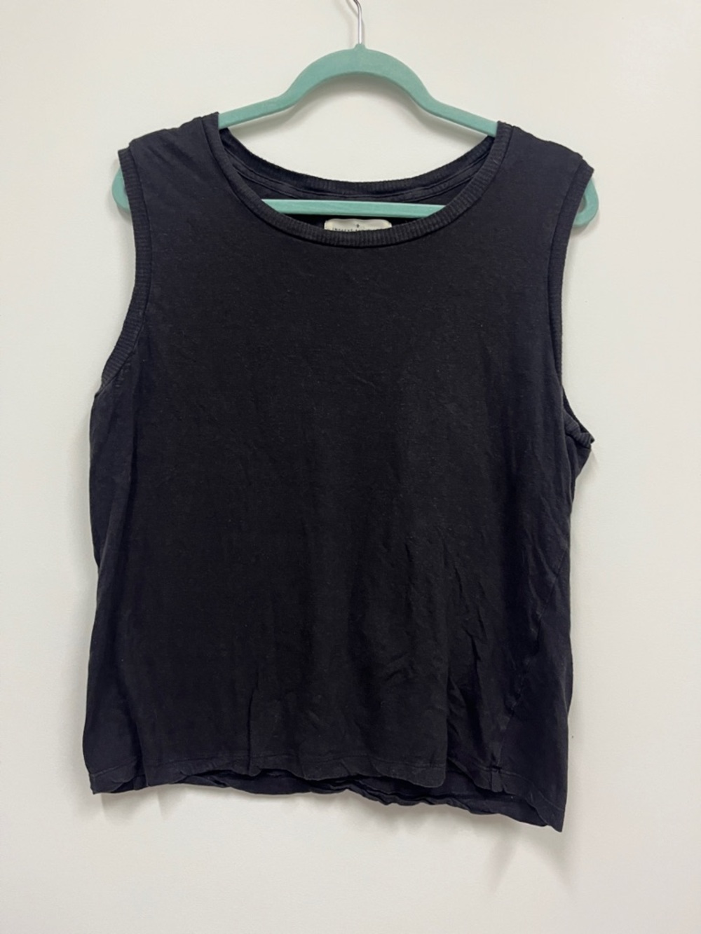 Imogene + Willie Faded Black Cotton Sleeveless Muscle Tee size Large - Picture 6 of 11